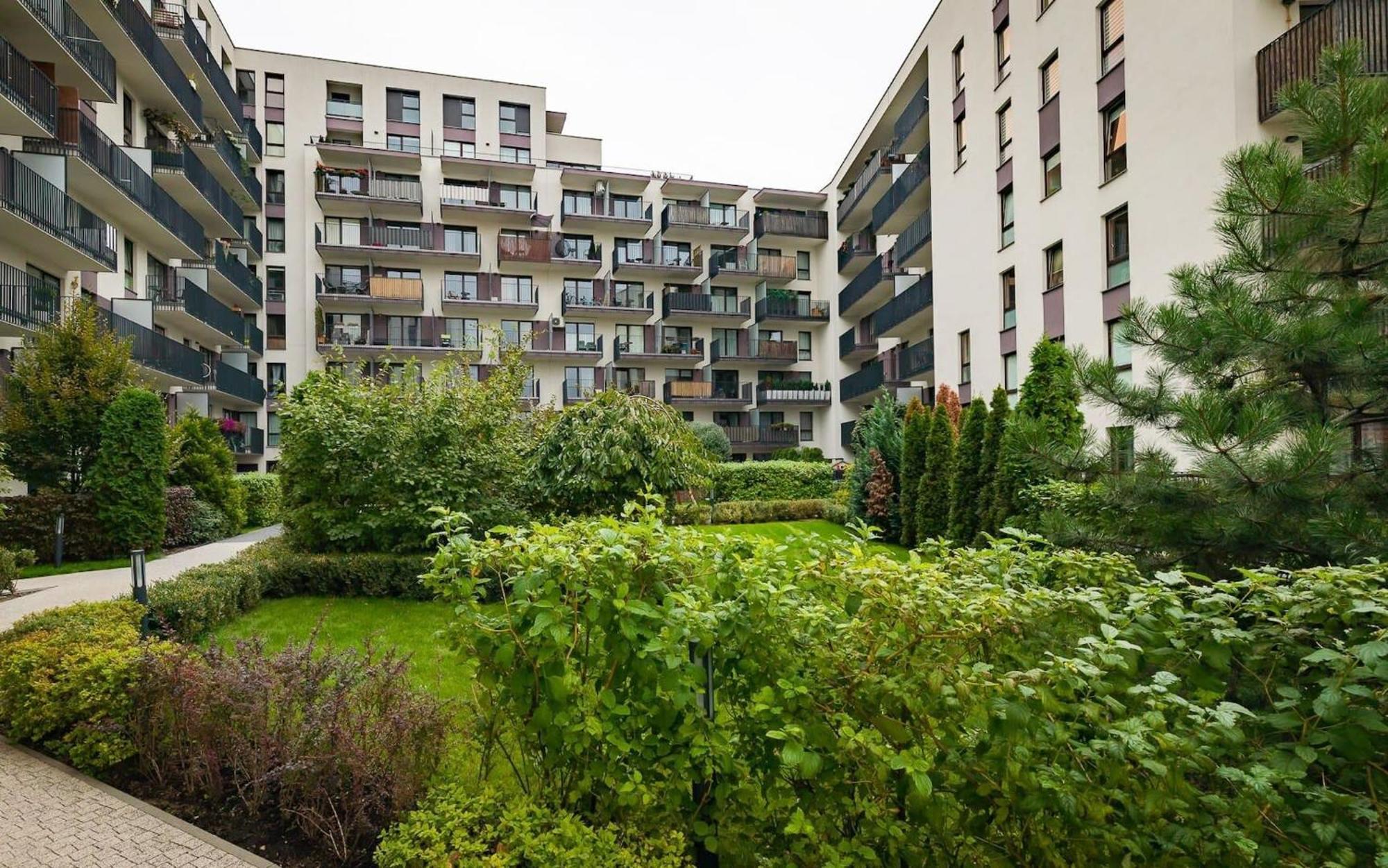 Burakowska 16 - Modern Apartment With Balcony Noclegi Renters Varsavia Esterno foto